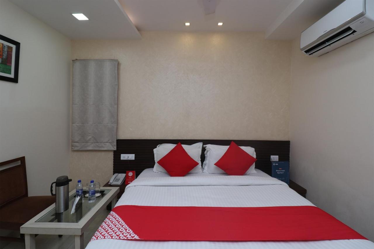 Oyo 29382 Golden Laurel Inn Deoria Exterior photo